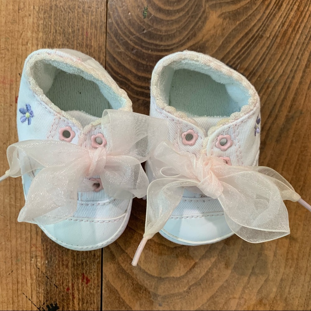 Baby Girl Pink and White Cloth Shoes
